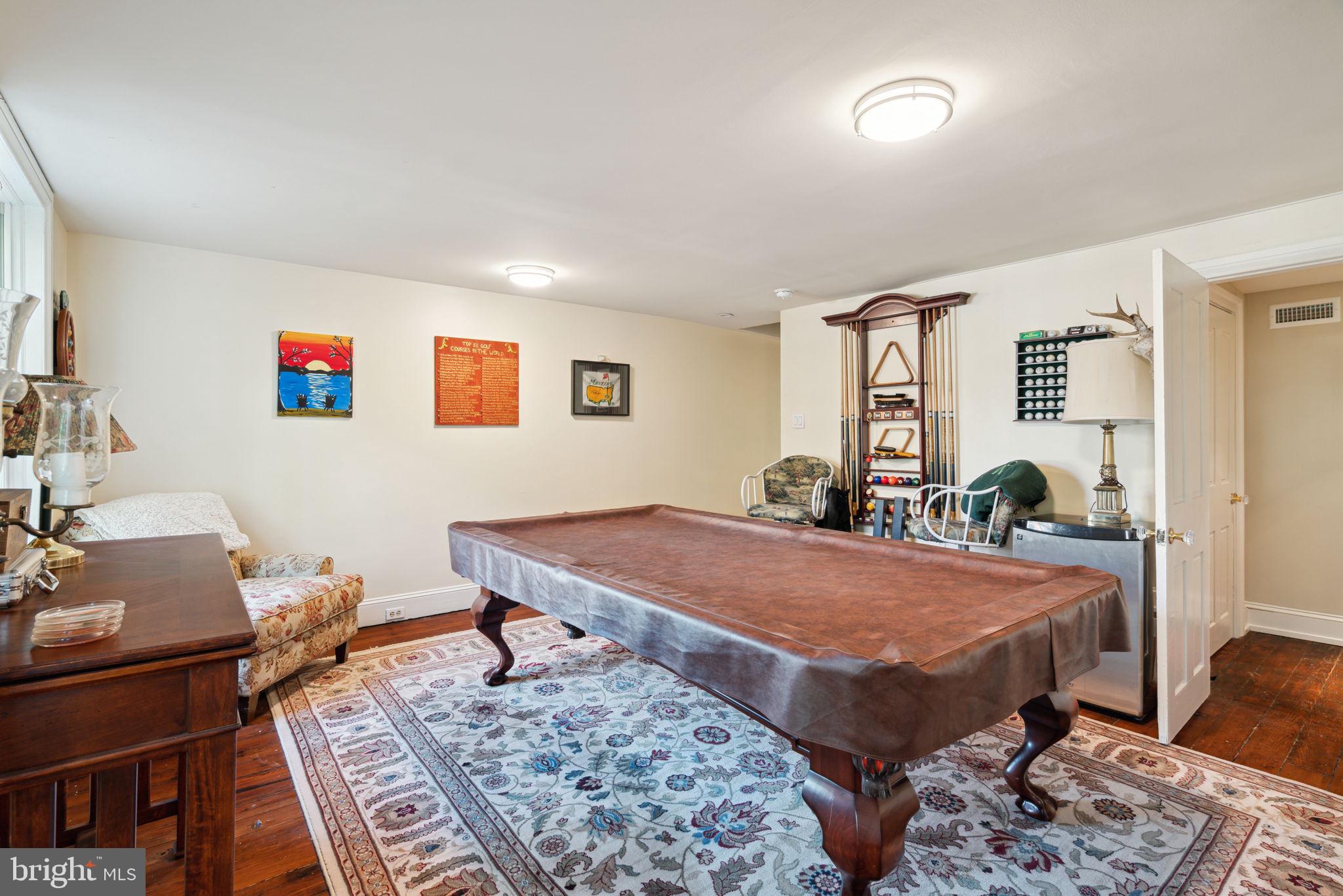 WASHINGTON SQ WEST - Residential