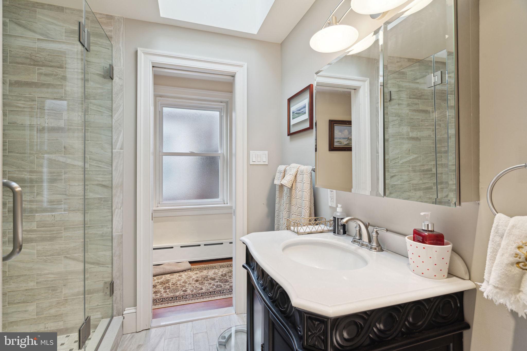 WASHINGTON SQ WEST - Residential