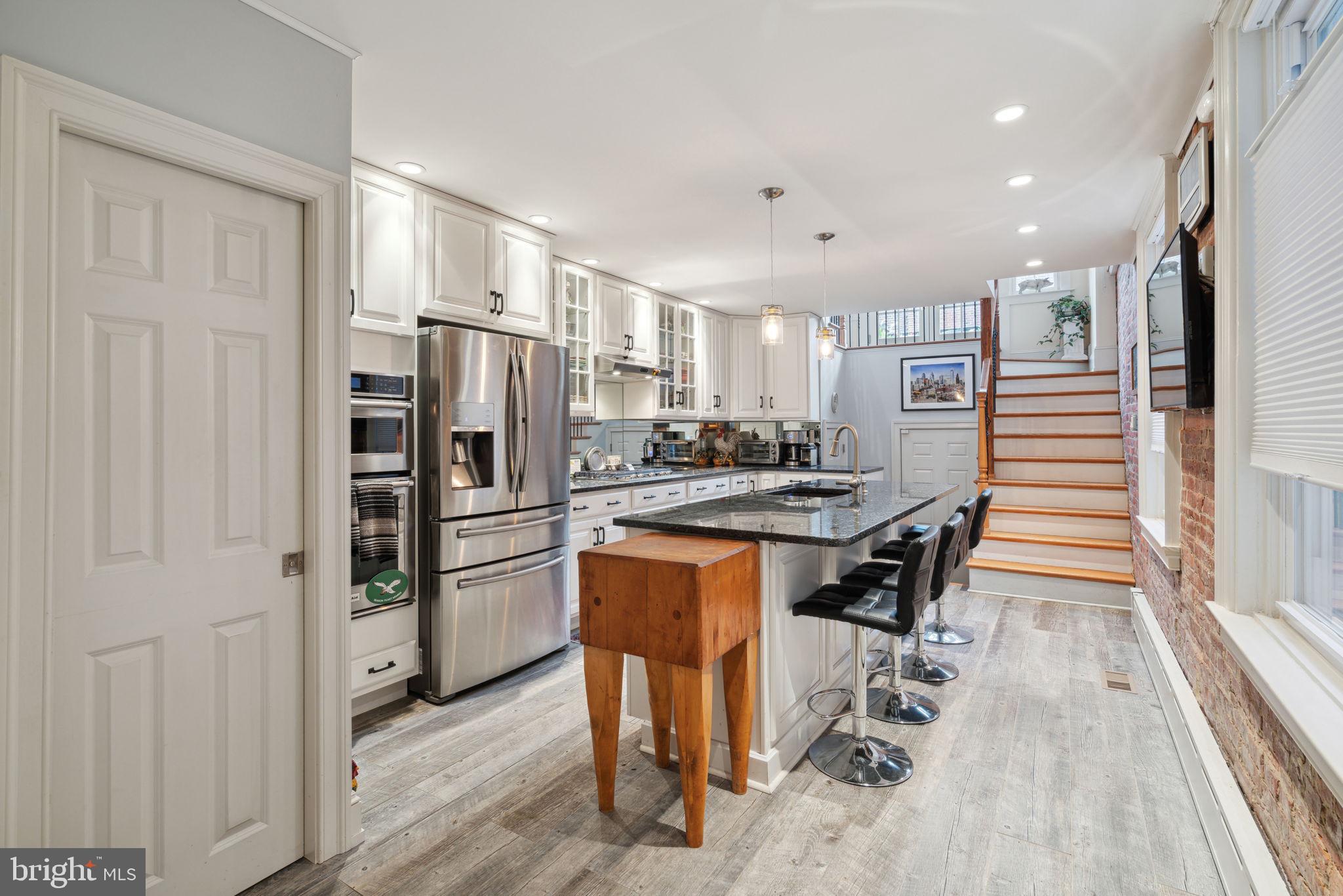 WASHINGTON SQ WEST - Residential