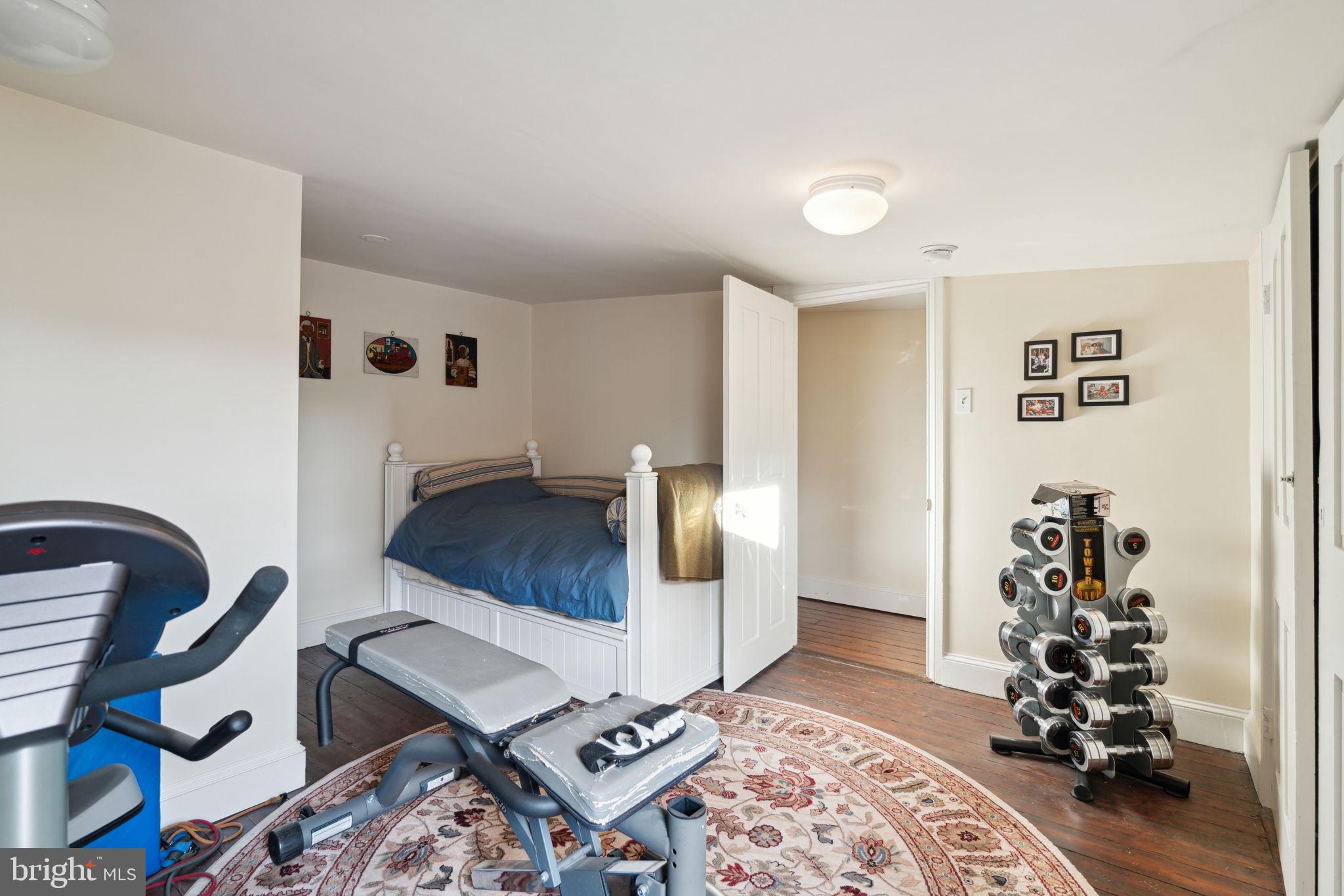 WASHINGTON SQ WEST - Residential