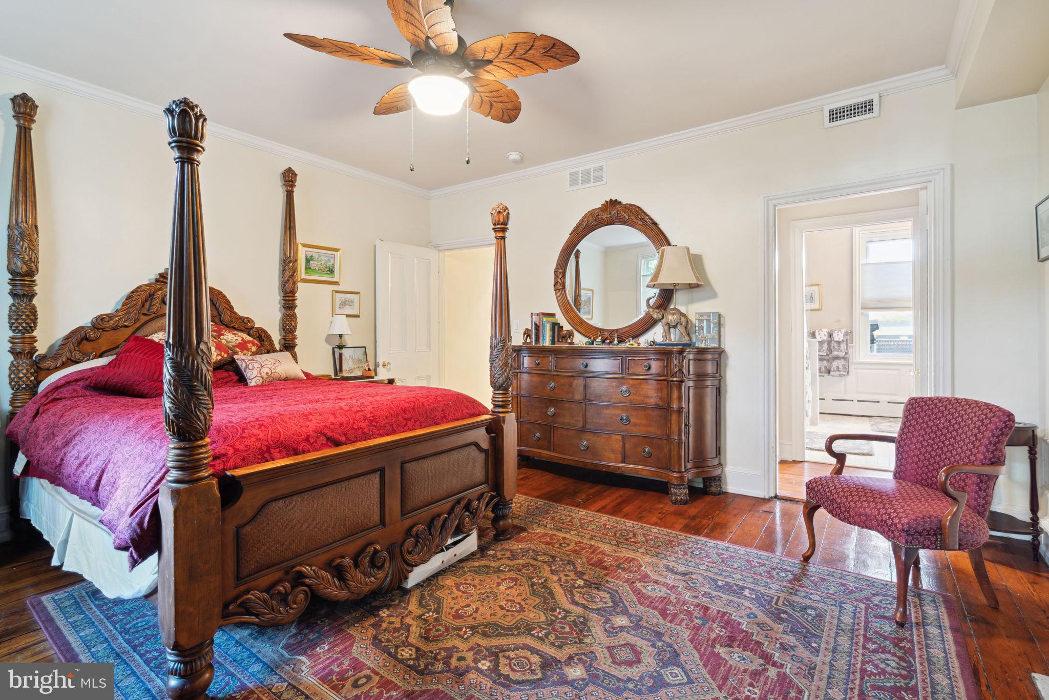 WASHINGTON SQ WEST - Residential