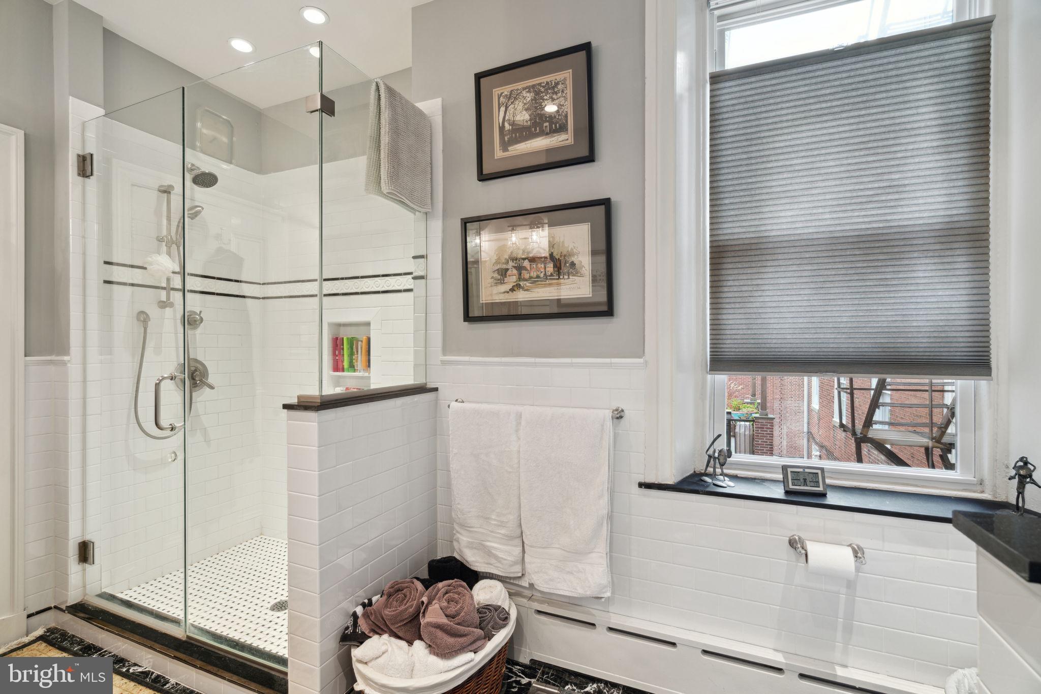 WASHINGTON SQ WEST - Residential