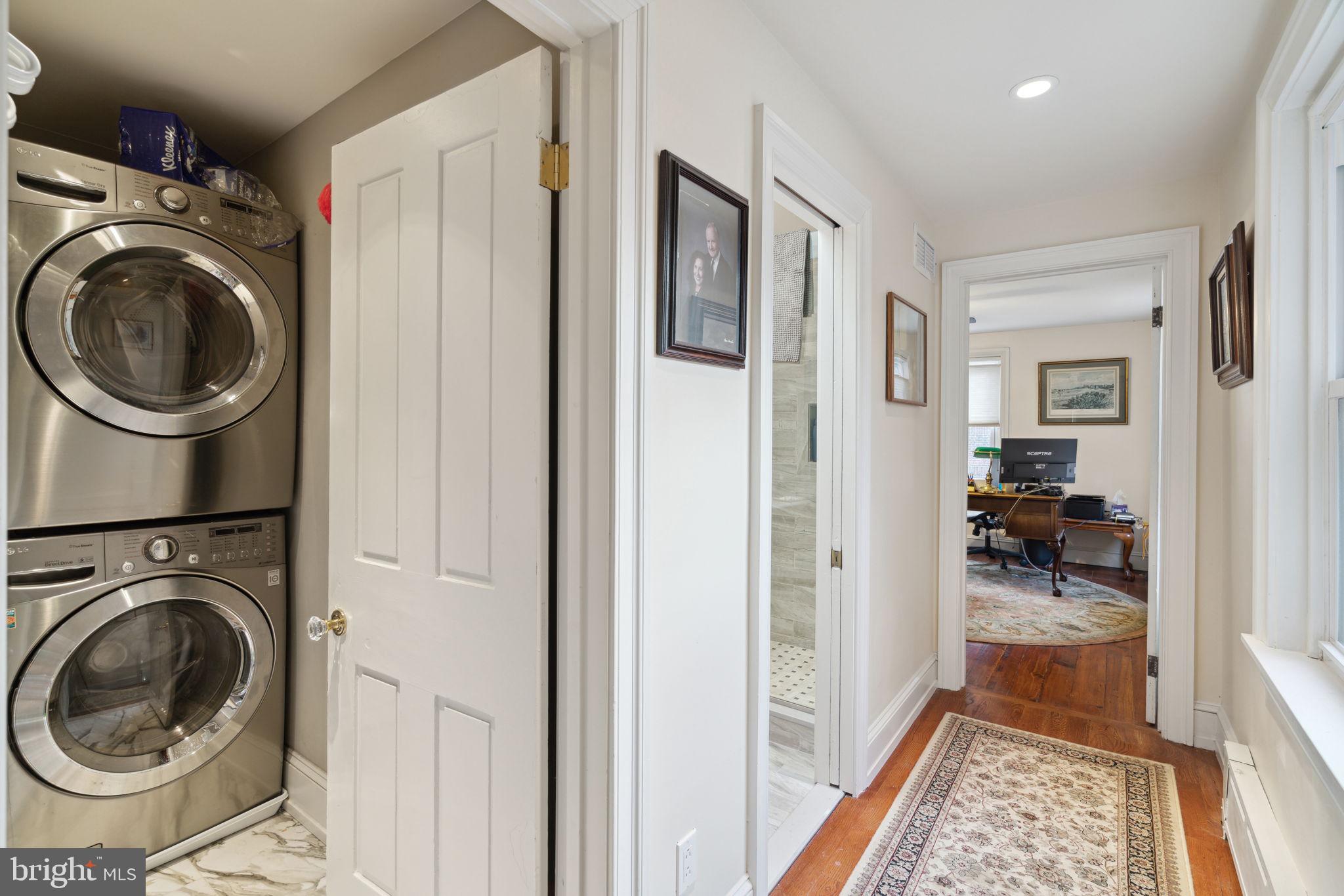 WASHINGTON SQ WEST - Residential