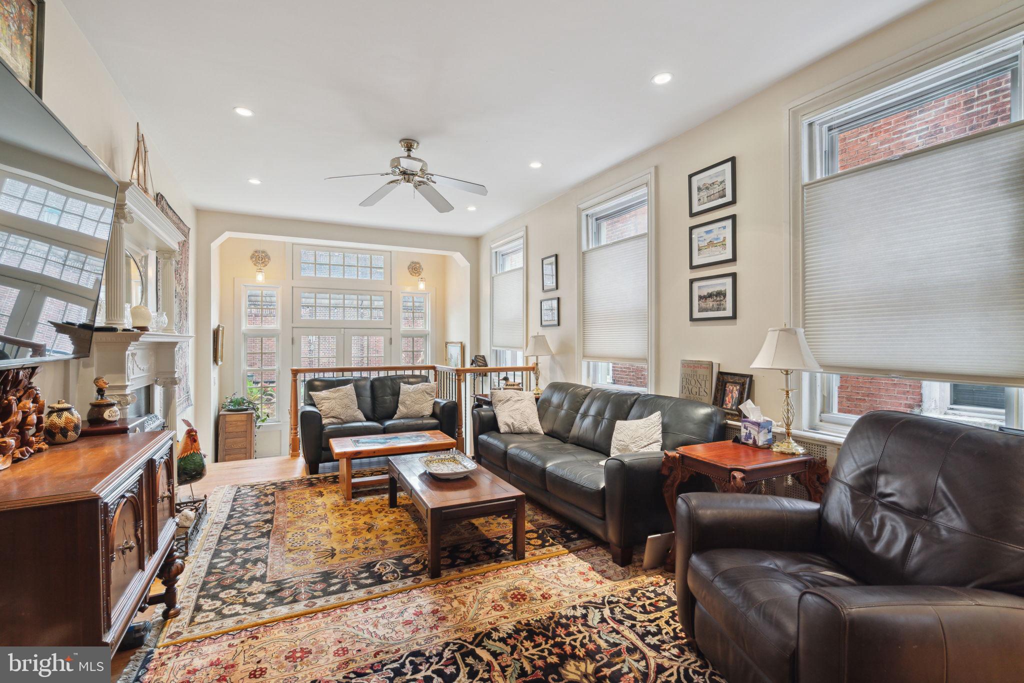 WASHINGTON SQ WEST - Residential