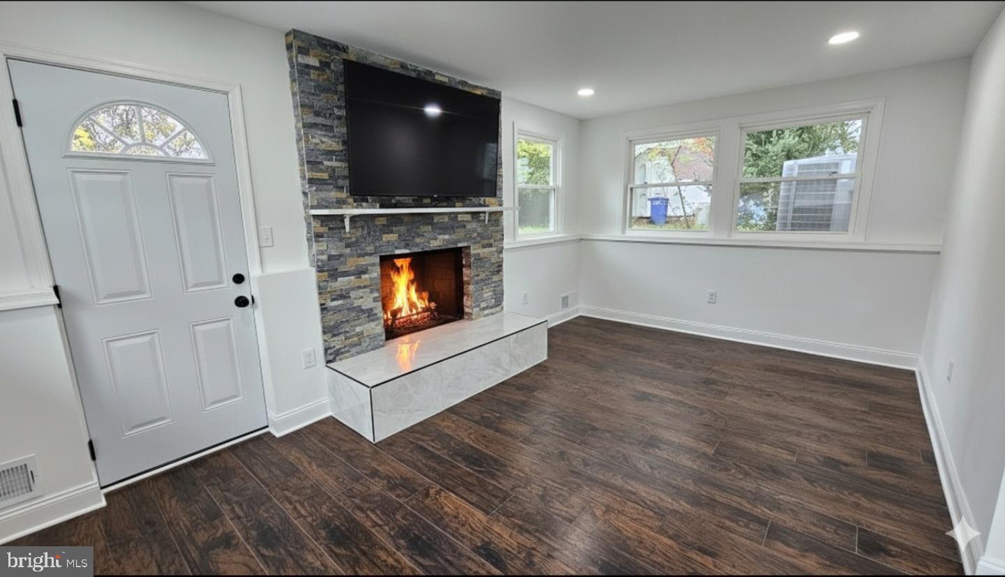 FAIRKNOLL - Residential