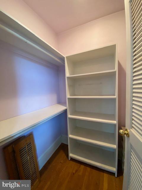 LAKE EVESHAM - Residential