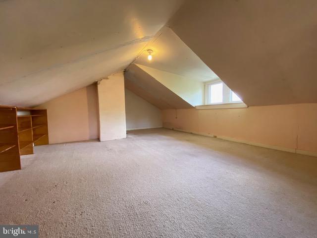 LAKE EVESHAM - Residential