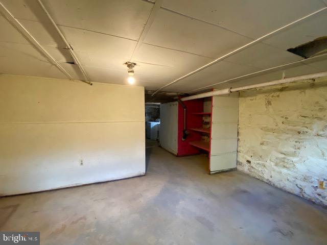 LAKE EVESHAM - Residential