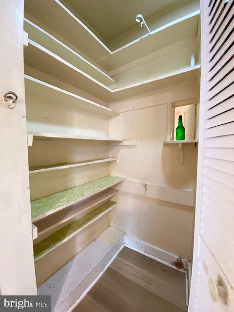 LAKE EVESHAM - Residential