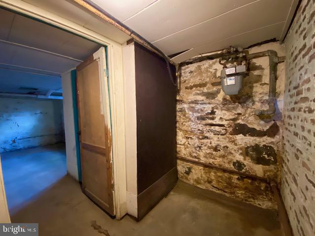 LAKE EVESHAM - Residential