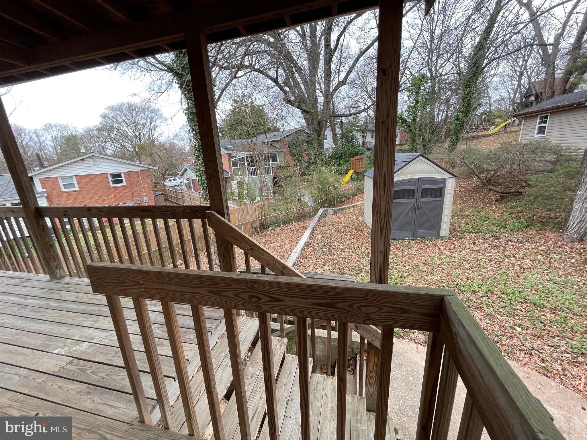 COLLEGE KNOLLS - Residential