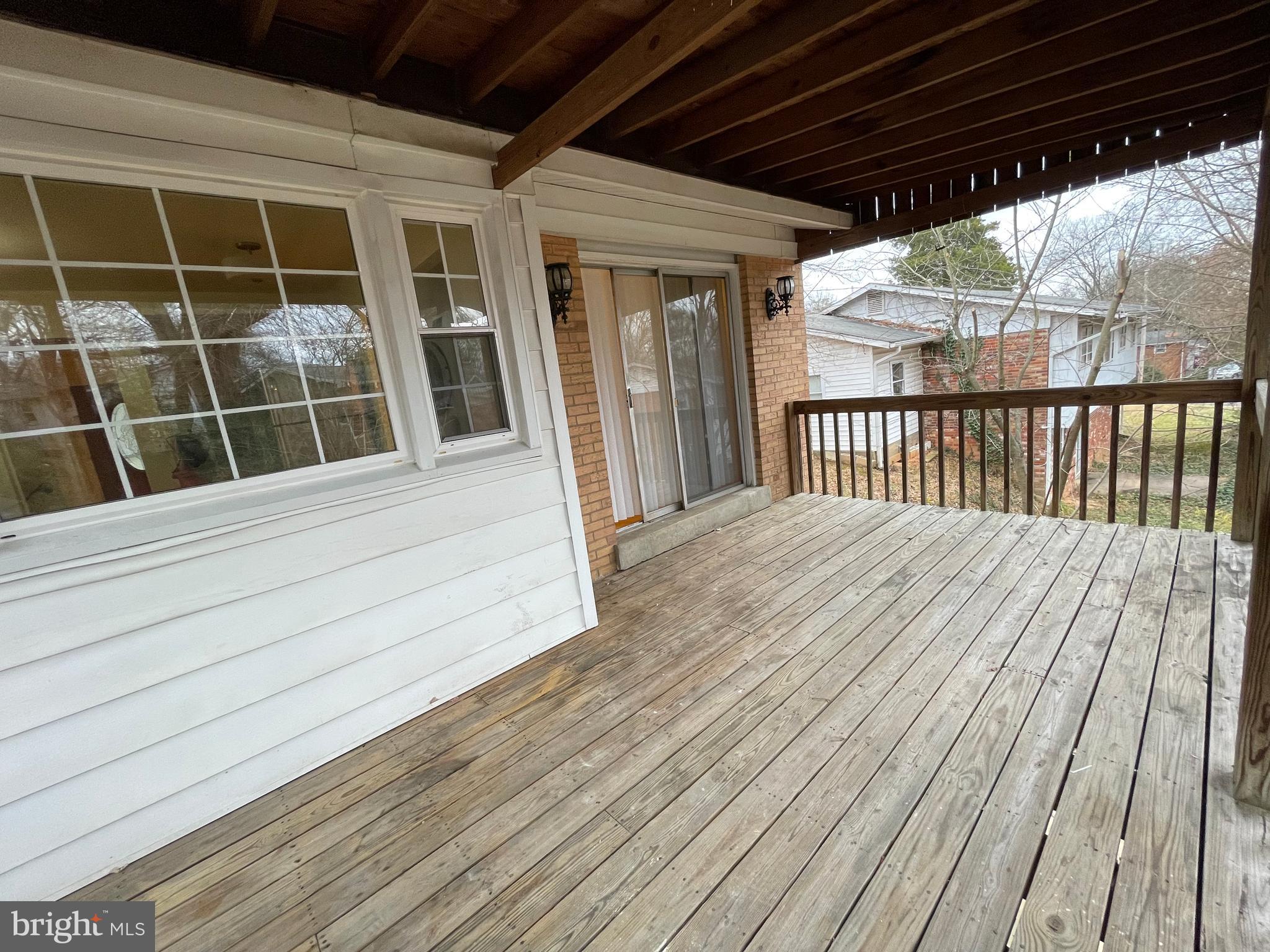 COLLEGE KNOLLS - Residential