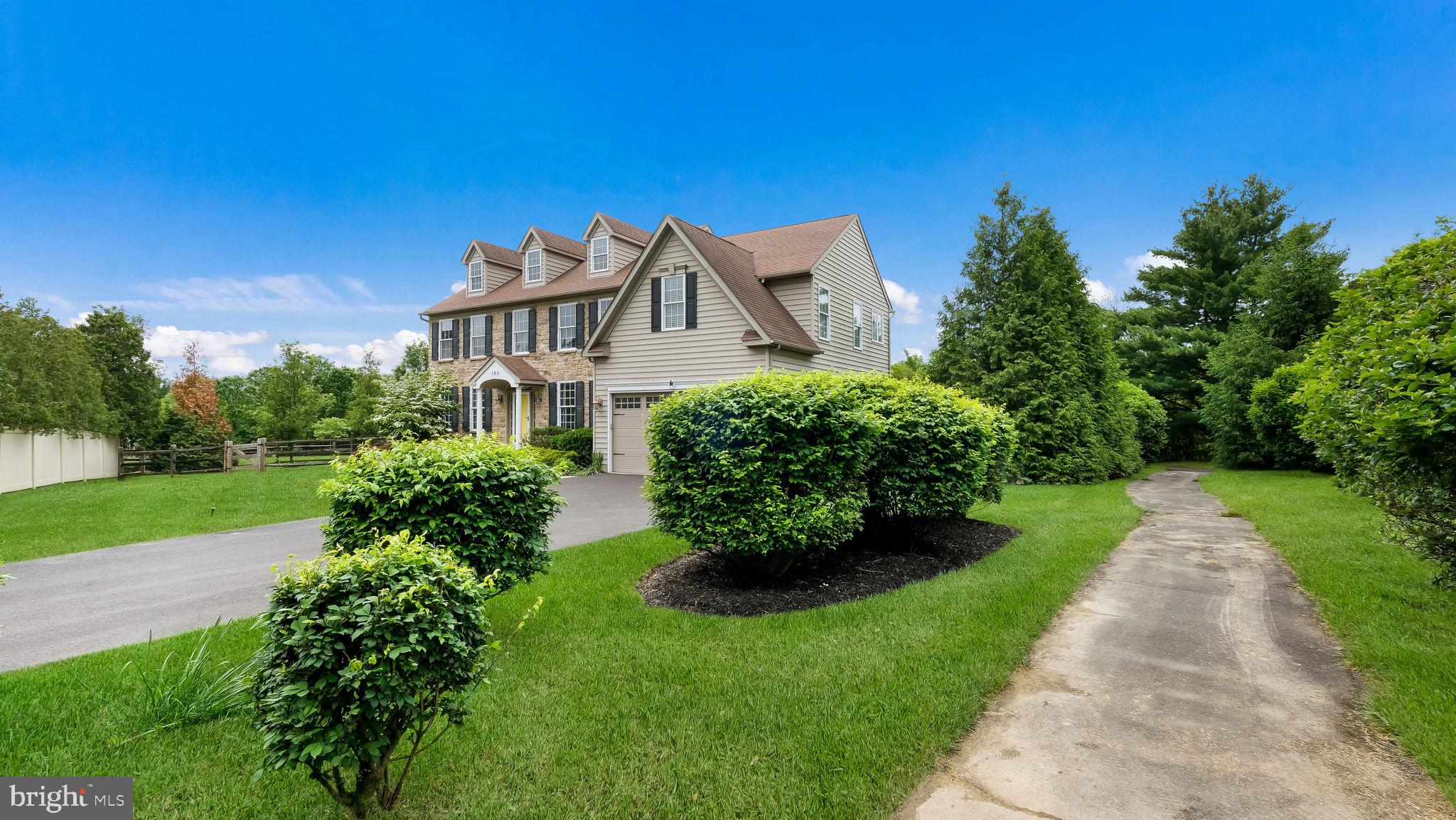 103 EQUESTRIAN COURT