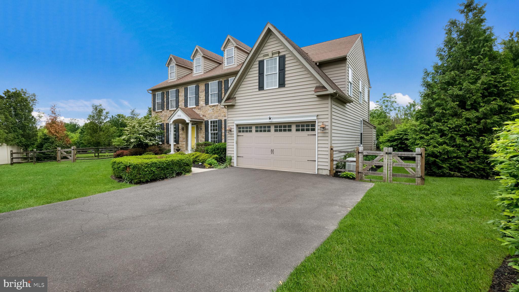 103 EQUESTRIAN COURT