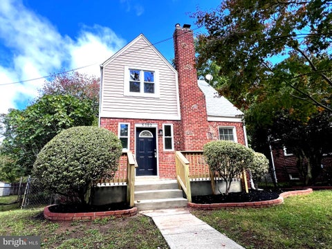 Photo of 5702 Newton Street, HYATTSVILLE, MD 20784 (MLS # MDPG2218044)