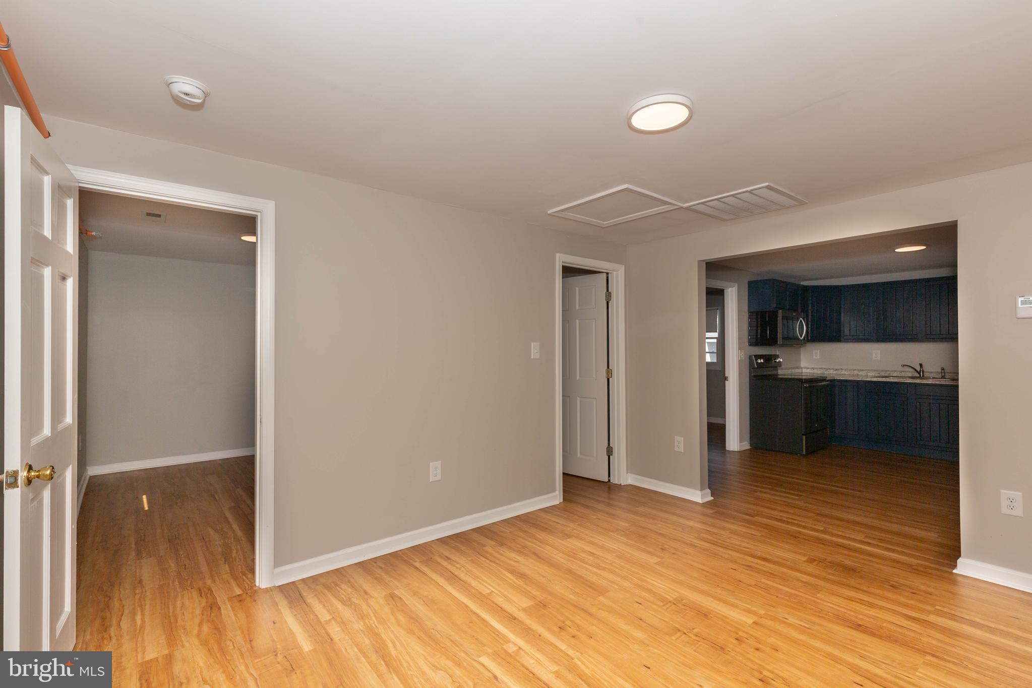 CHARLES TOWN - Residential Lease