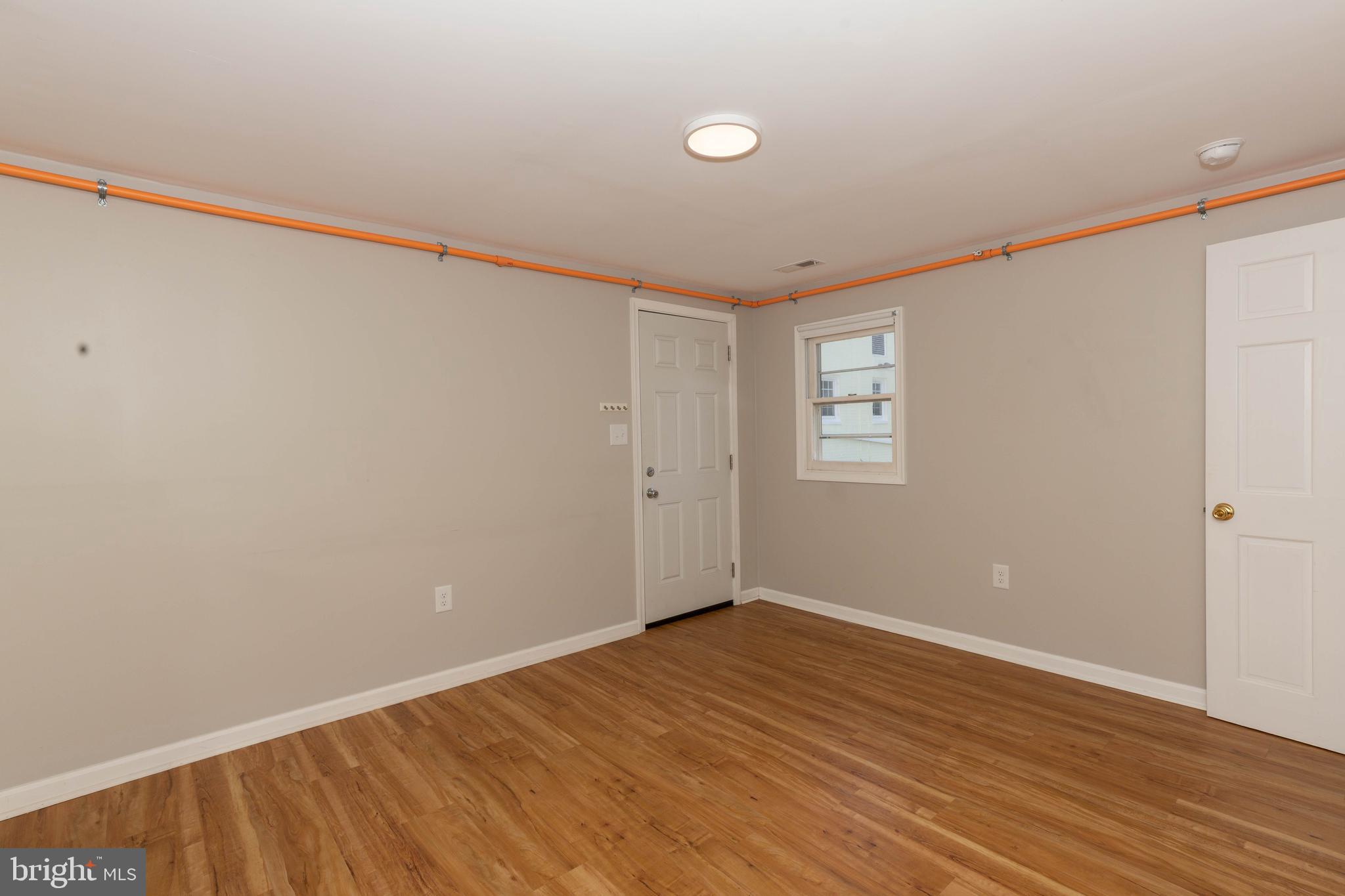 CHARLES TOWN - Residential Lease