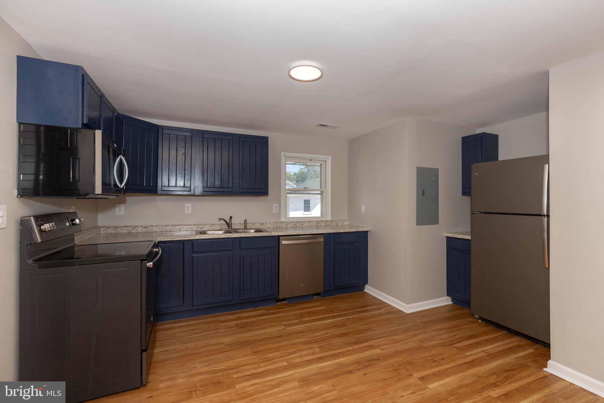 CHARLES TOWN - Residential Lease