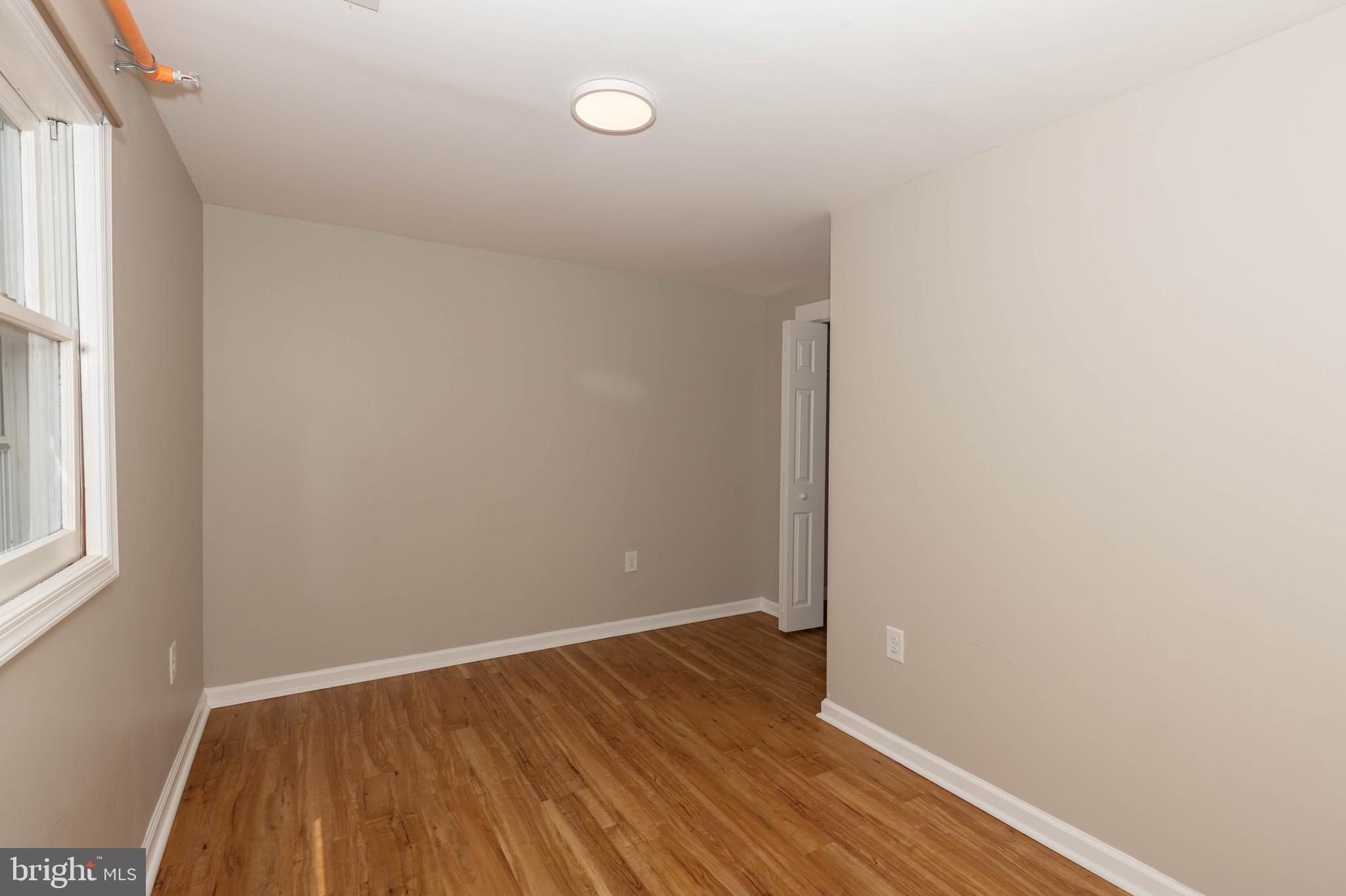 CHARLES TOWN - Residential Lease