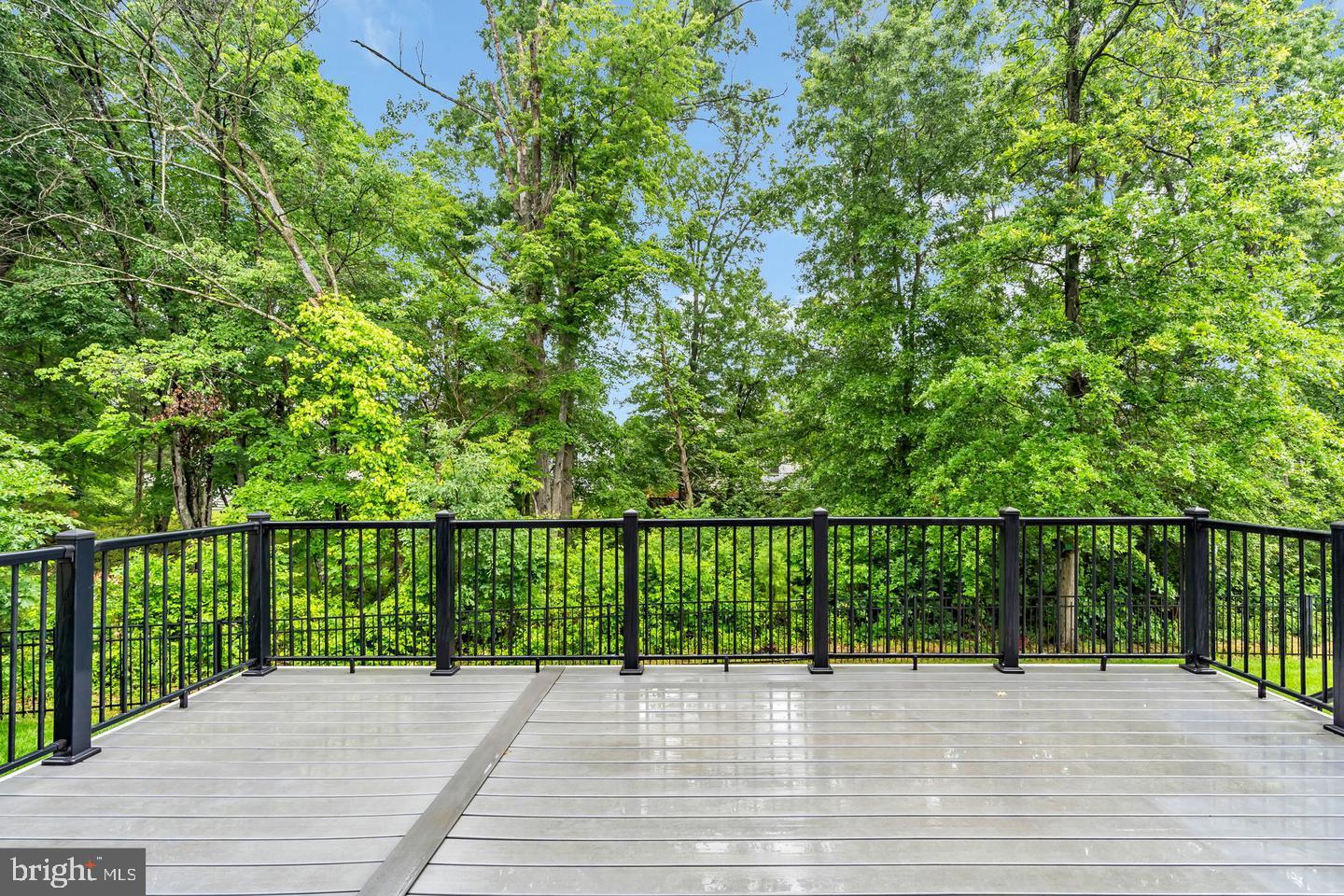 TANGLEWOOD - Residential