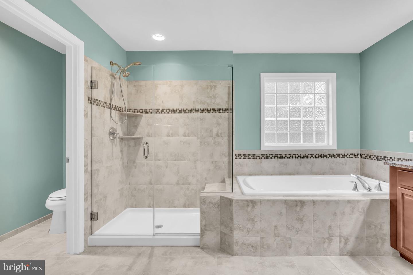 TANGLEWOOD - Residential