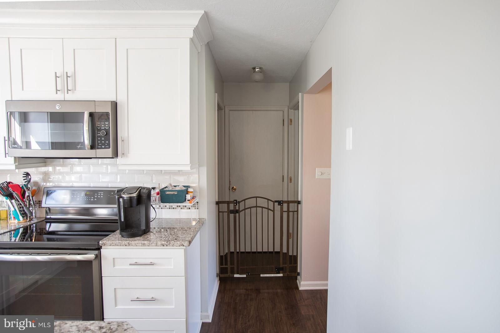 WEST EARL HEIGHTS - Residential