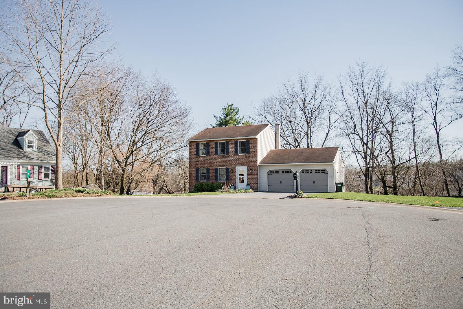 WEST EARL HEIGHTS - Residential