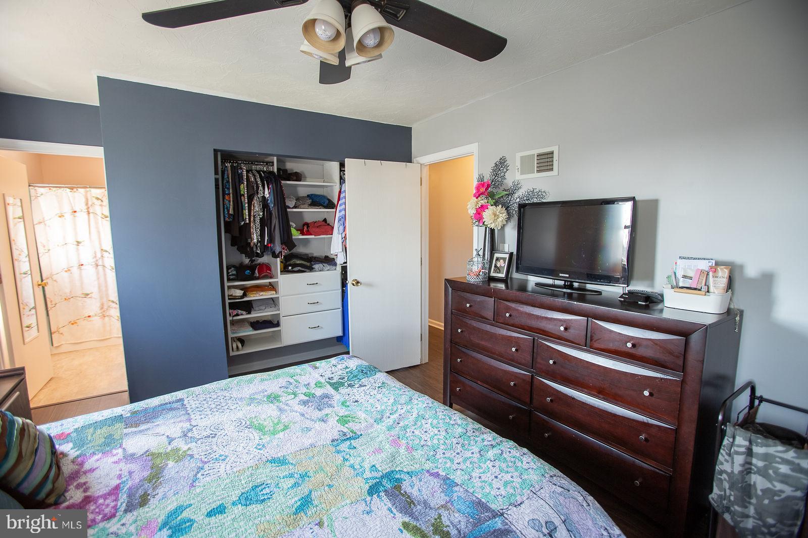 WEST EARL HEIGHTS - Residential