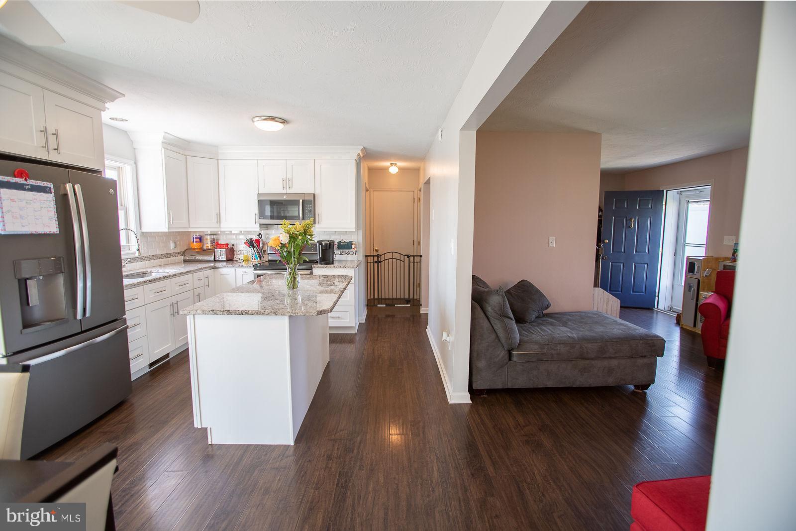 WEST EARL HEIGHTS - Residential