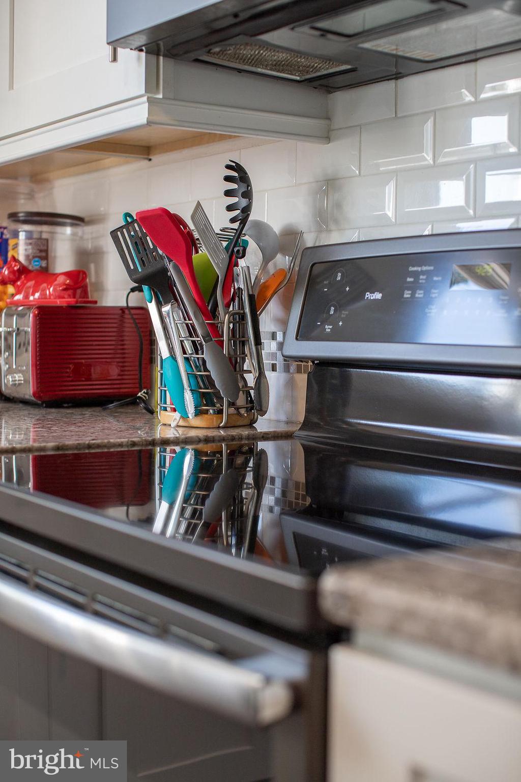 WEST EARL HEIGHTS - Residential