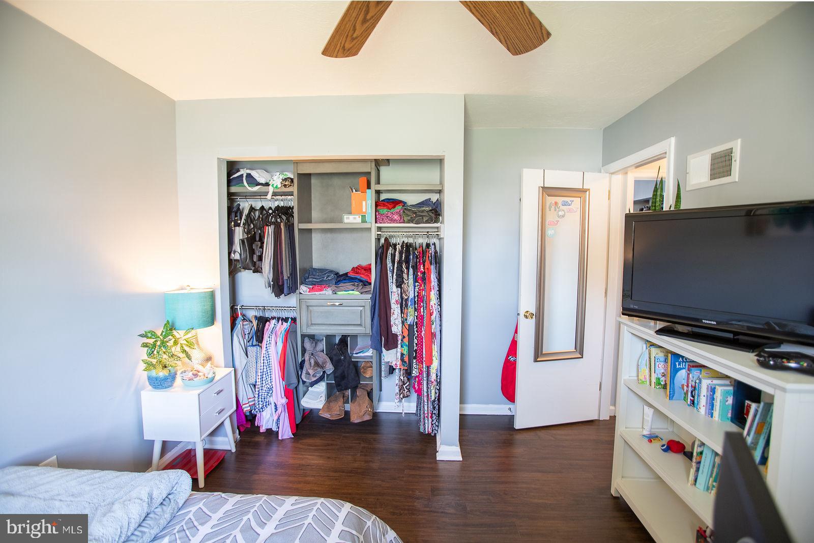 WEST EARL HEIGHTS - Residential