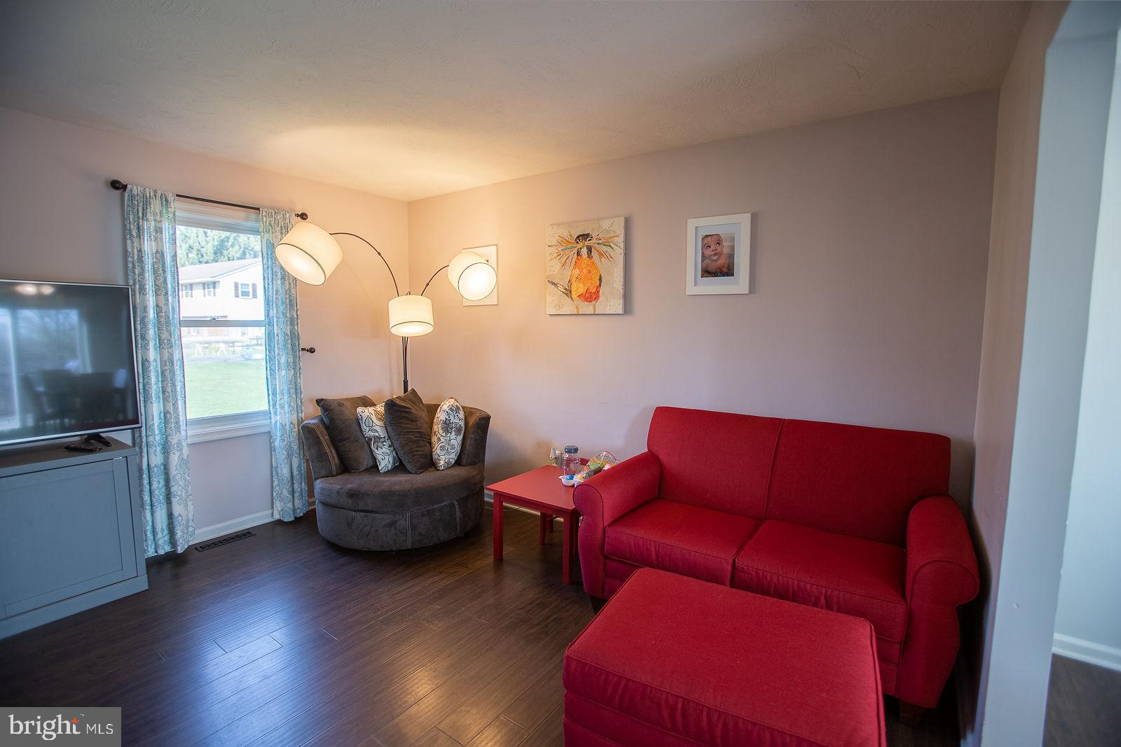 WEST EARL HEIGHTS - Residential