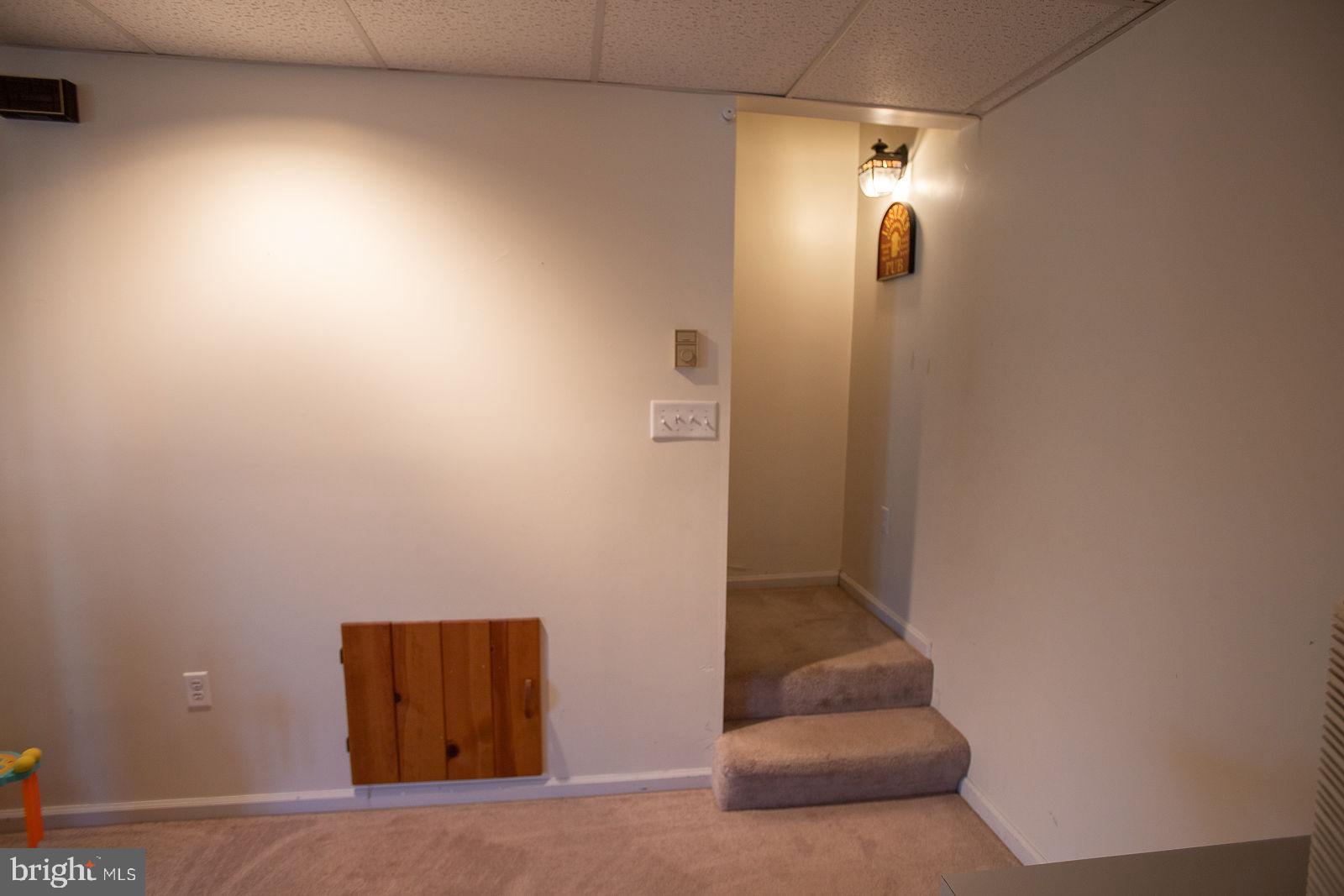 WEST EARL HEIGHTS - Residential