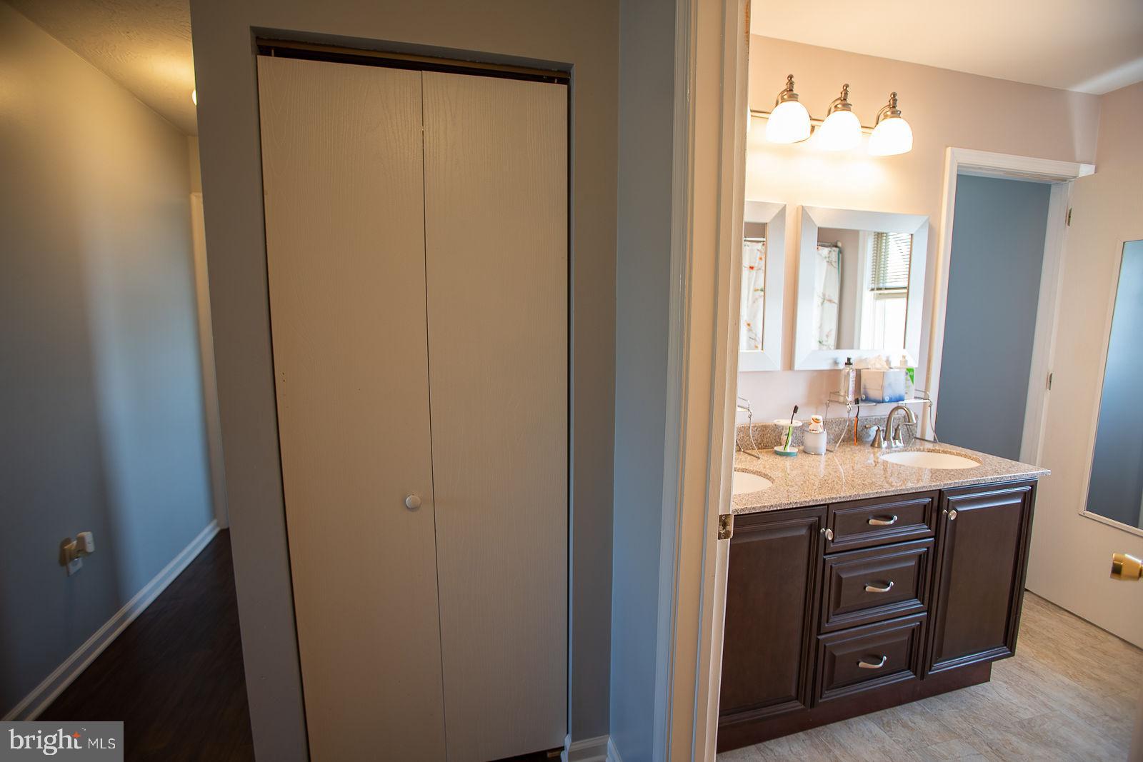 WEST EARL HEIGHTS - Residential