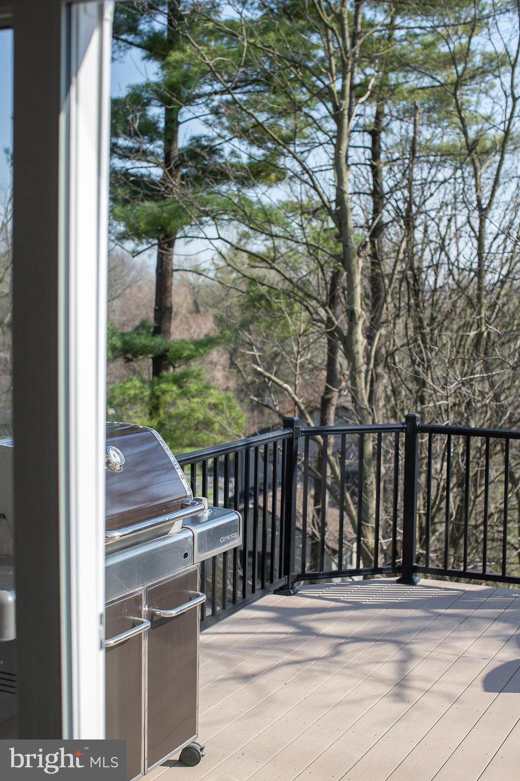 WEST EARL HEIGHTS - Residential