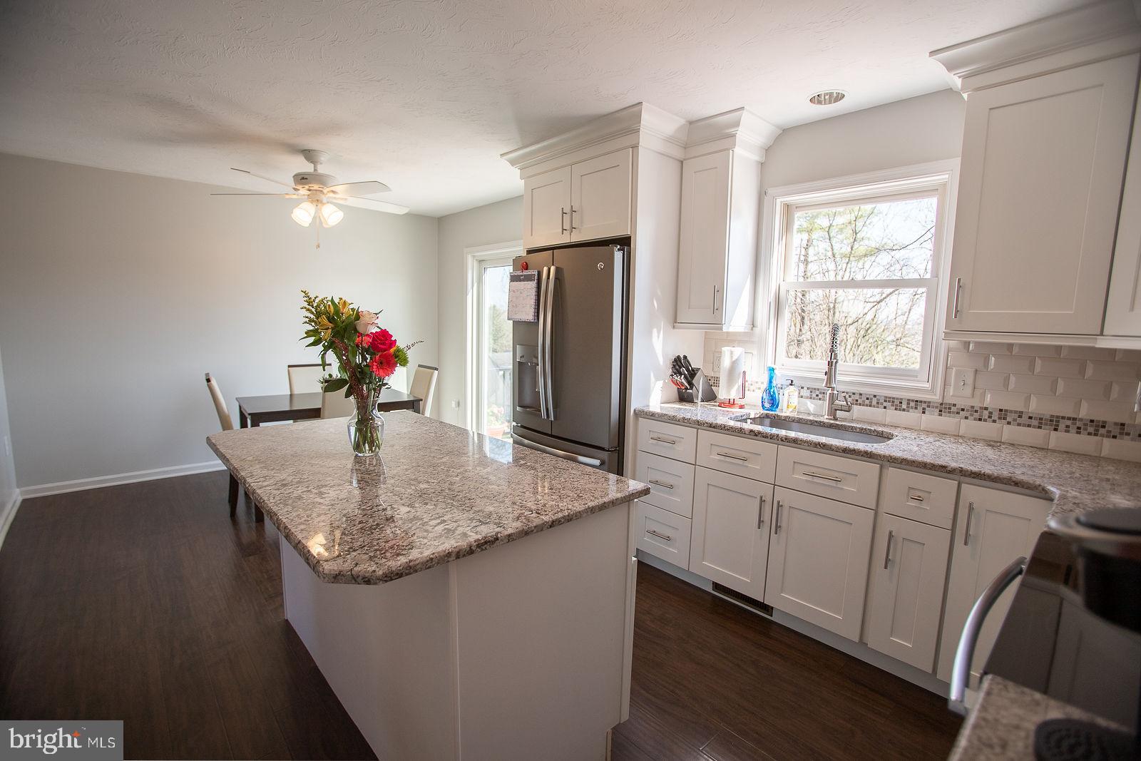 WEST EARL HEIGHTS - Residential