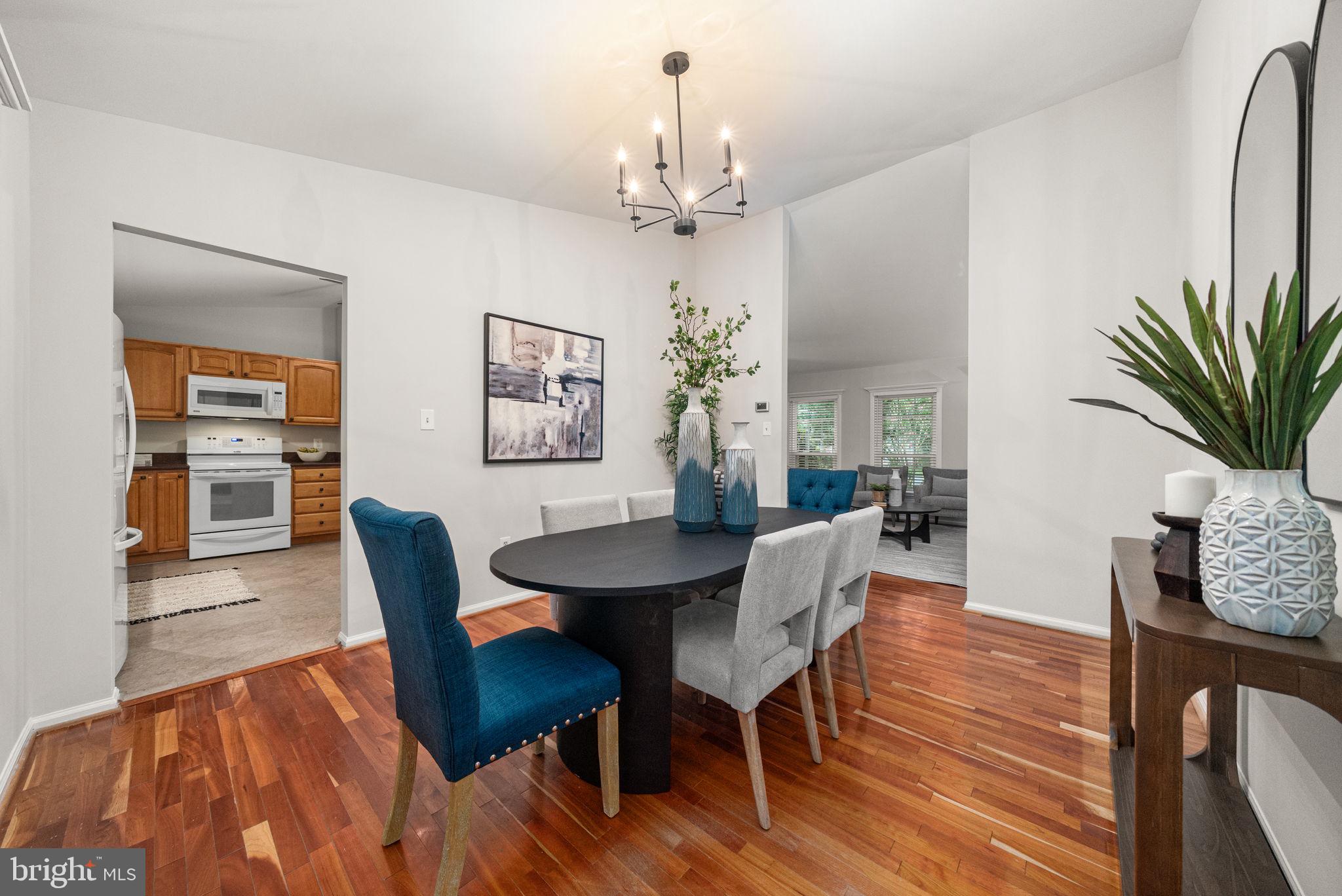 LAKEWOOD HILLS - Residential