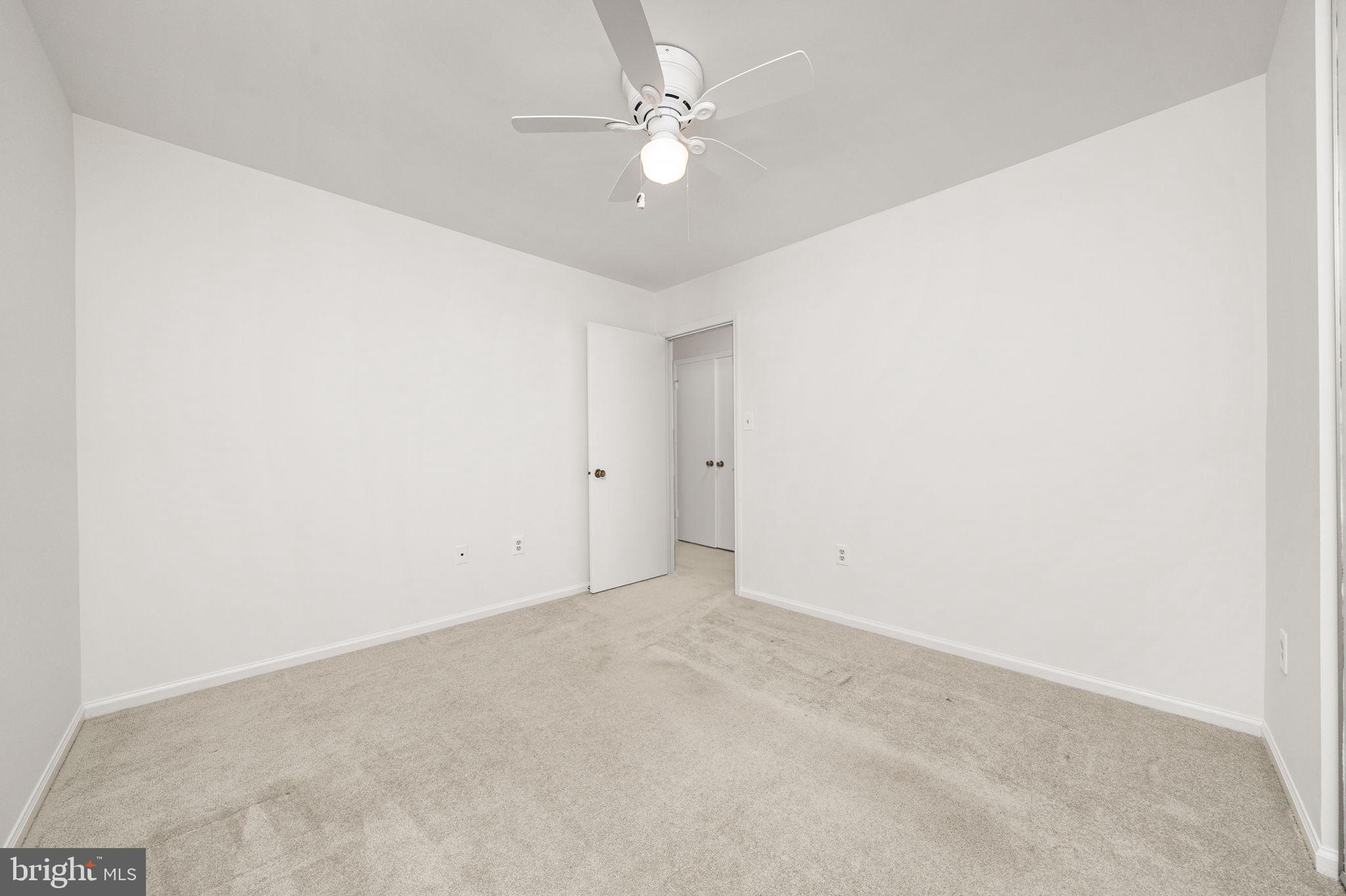 LAKEWOOD HILLS - Residential