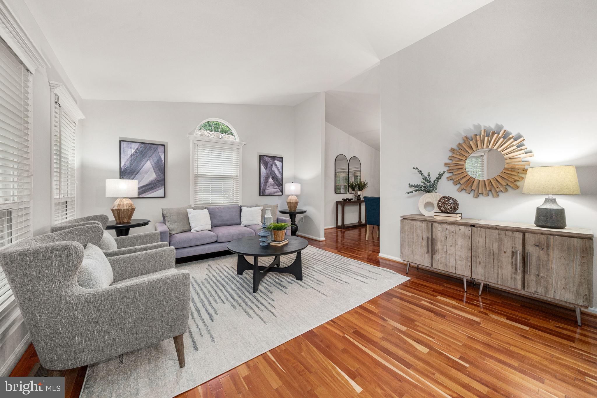 LAKEWOOD HILLS - Residential