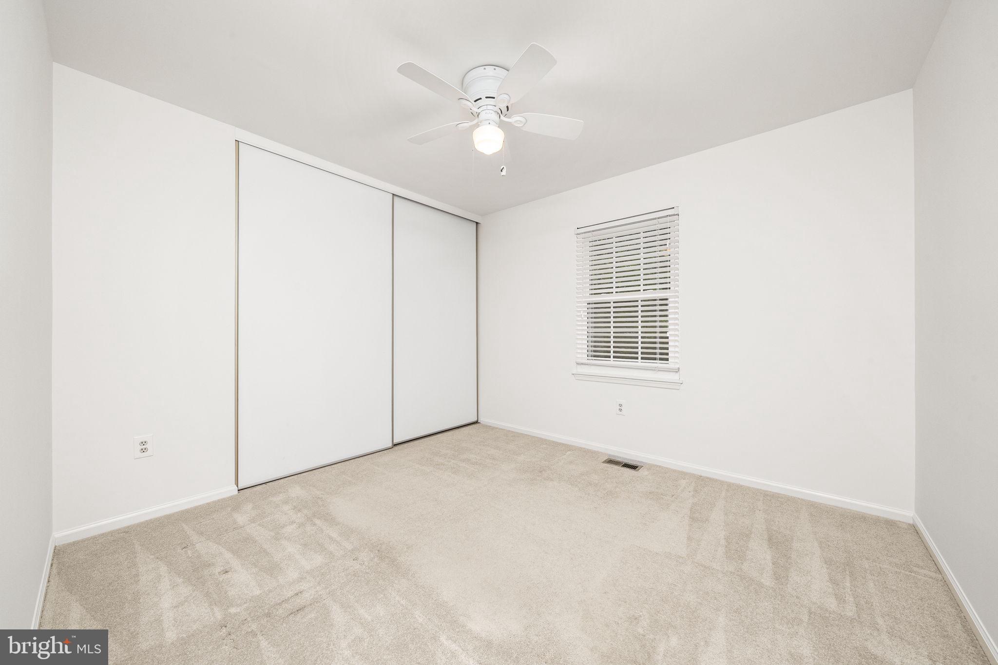 LAKEWOOD HILLS - Residential