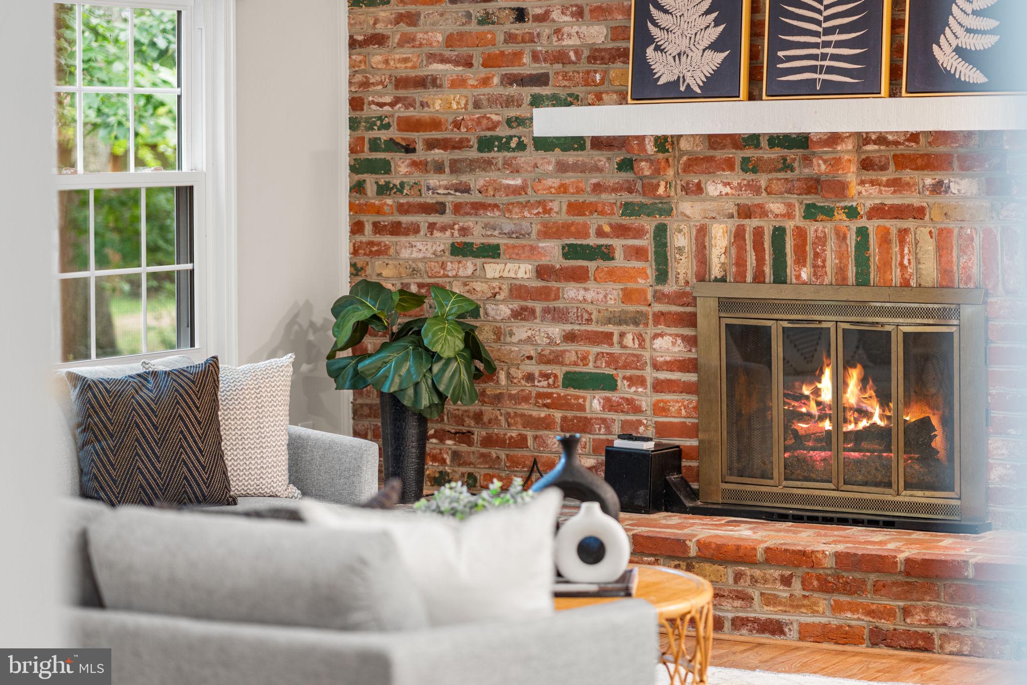 LAKEWOOD HILLS - Residential