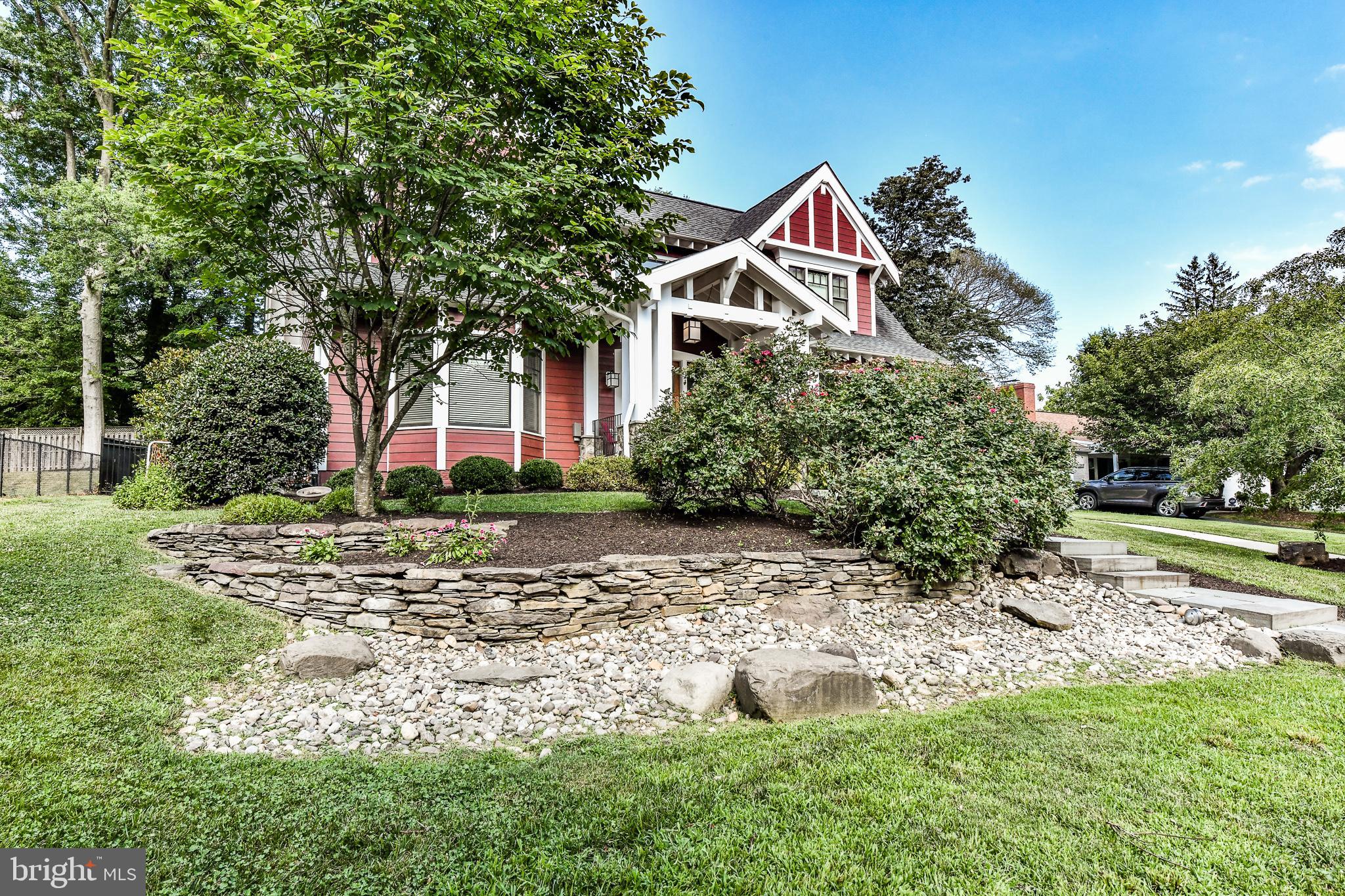 BROADMONT - Residential Lease