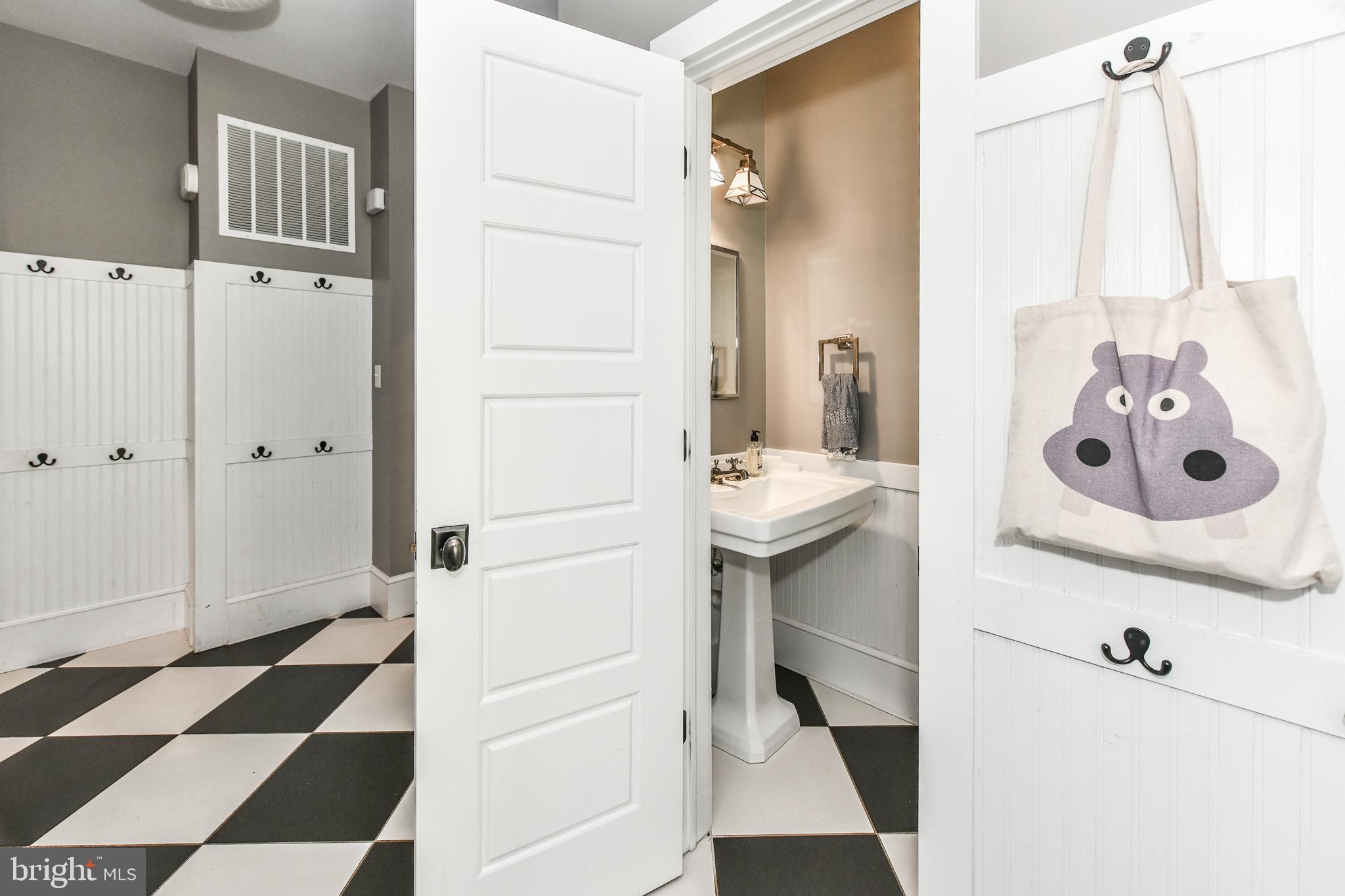 BROADMONT - Residential Lease