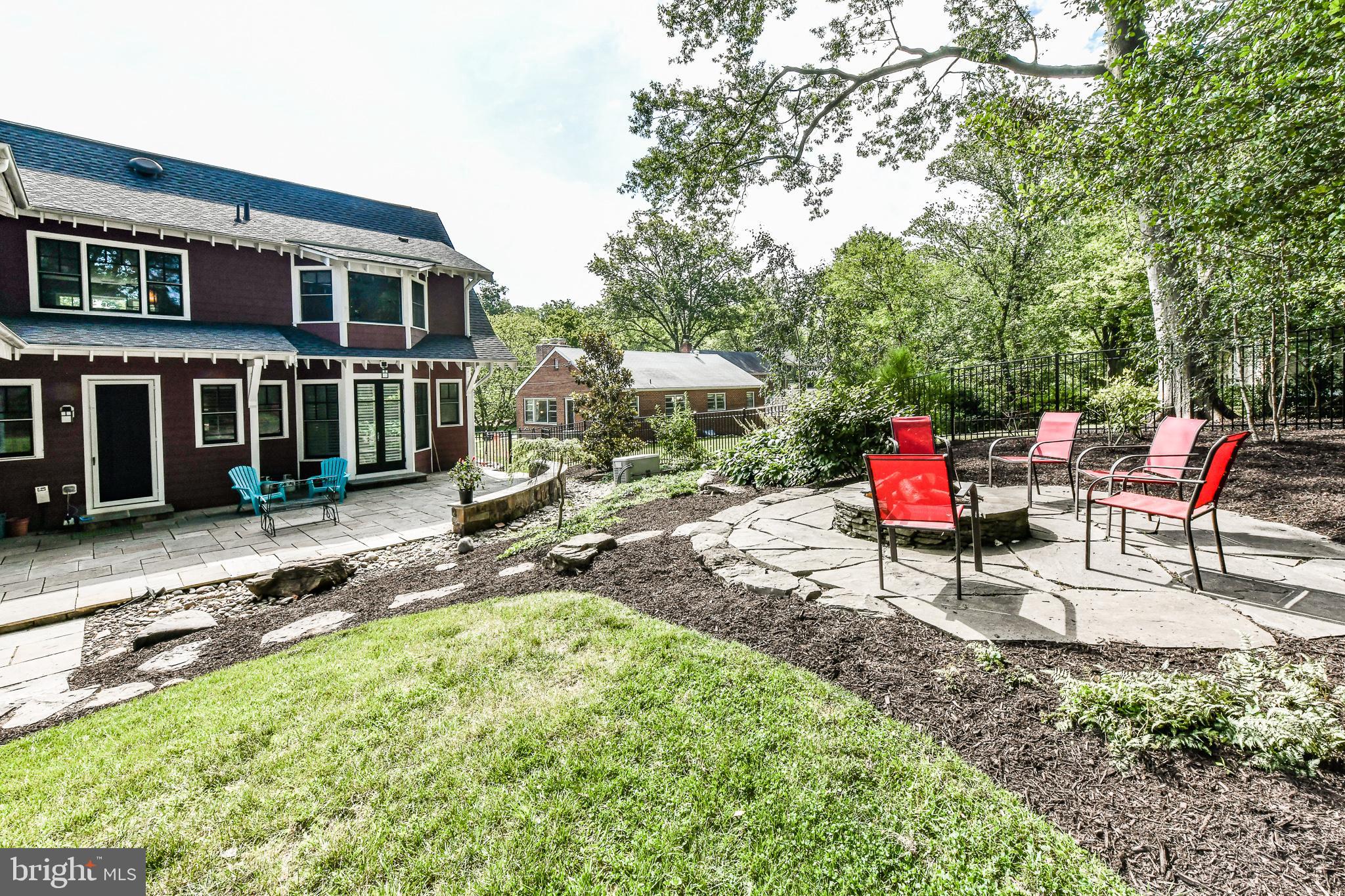 BROADMONT - Residential Lease