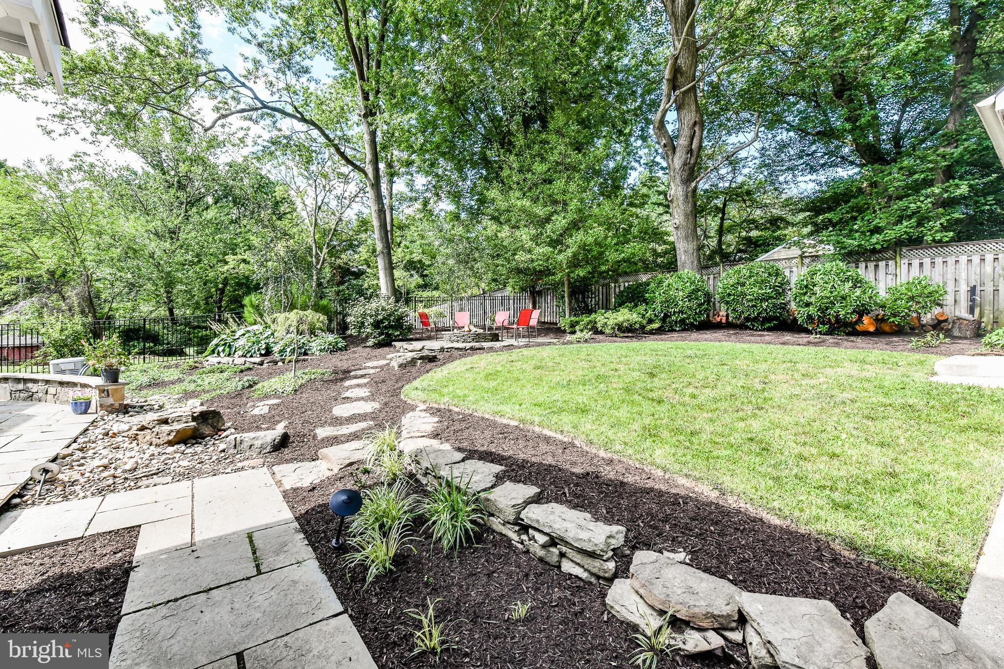 BROADMONT - Residential Lease