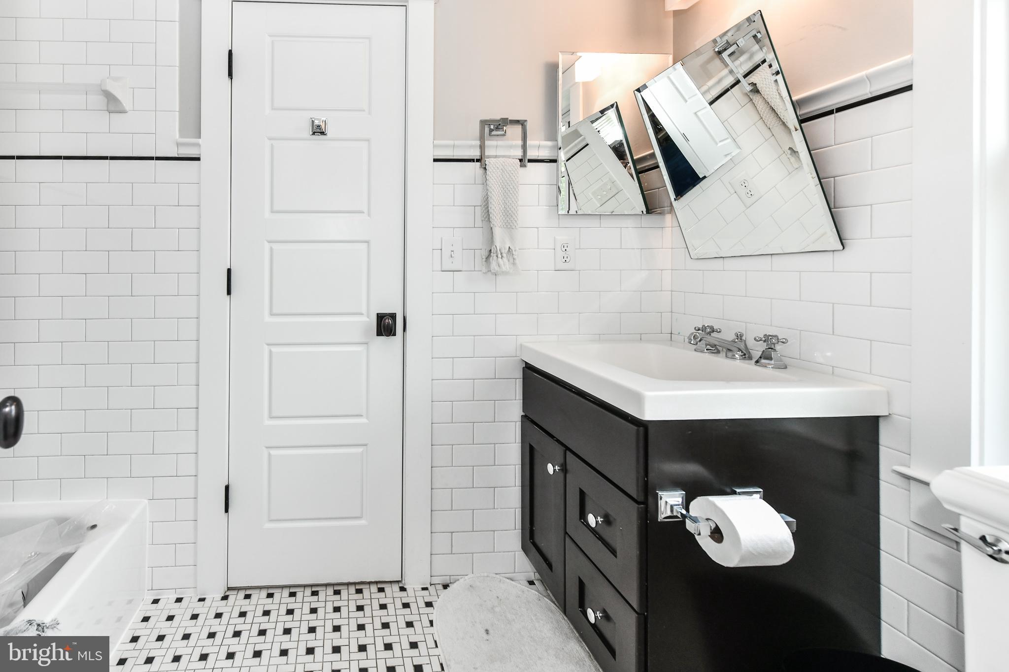 BROADMONT - Residential Lease