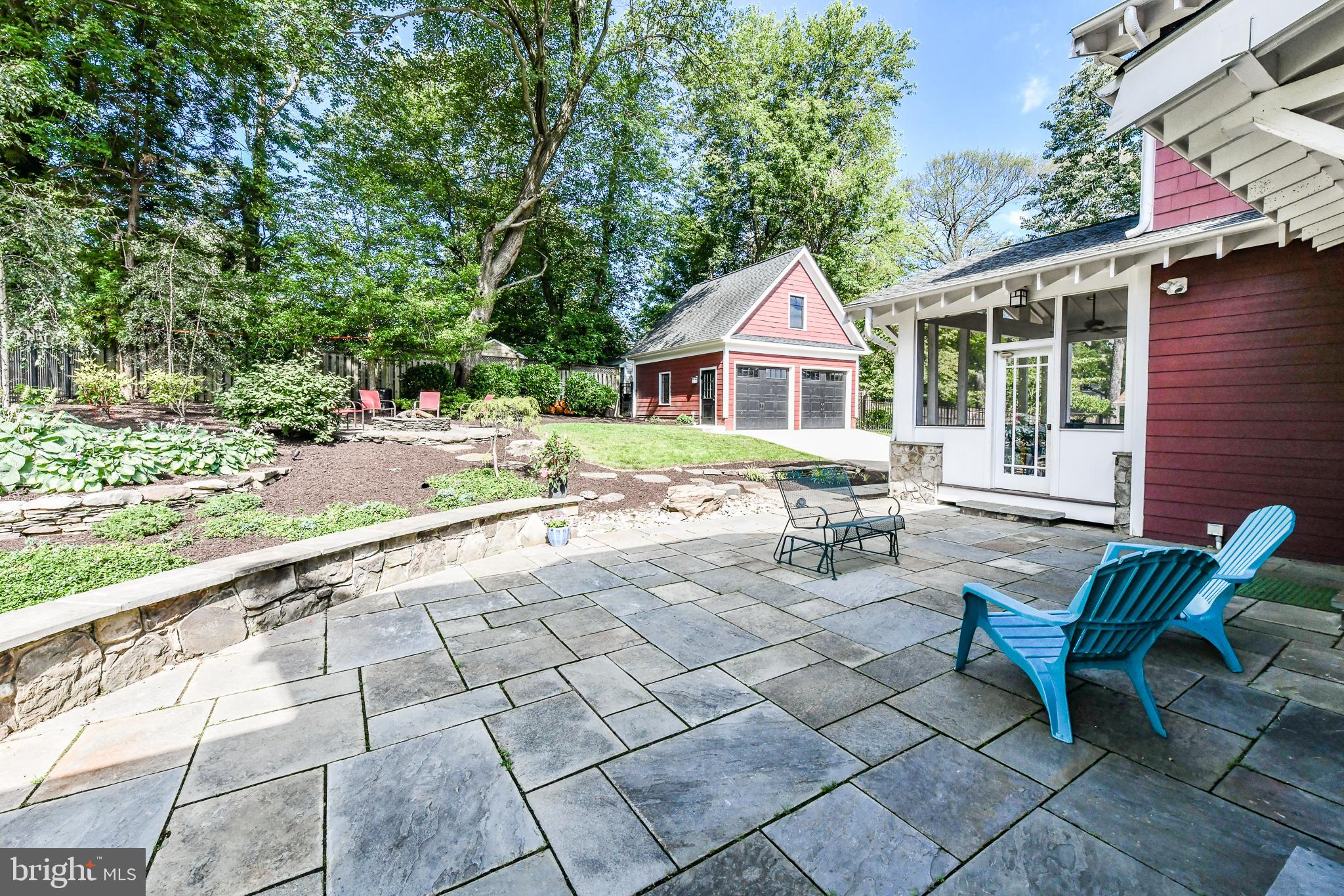 BROADMONT - Residential Lease