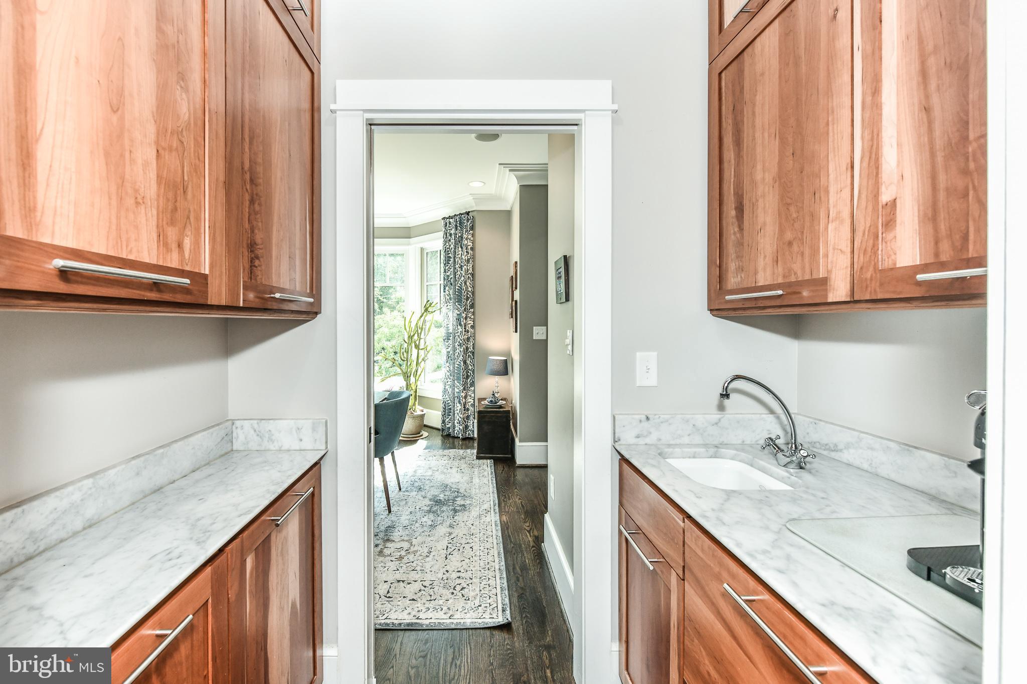 BROADMONT - Residential Lease