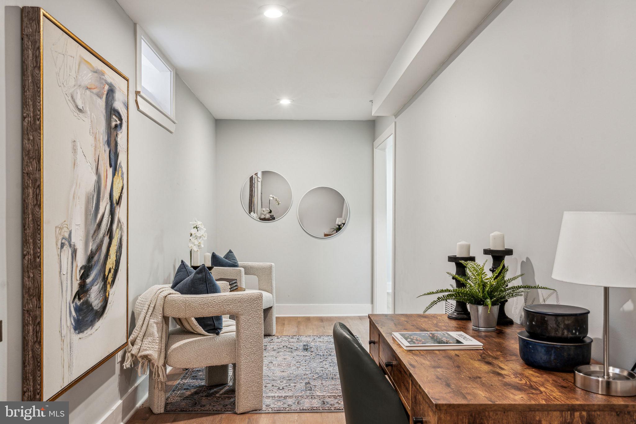 LUDLOW - Residential Income