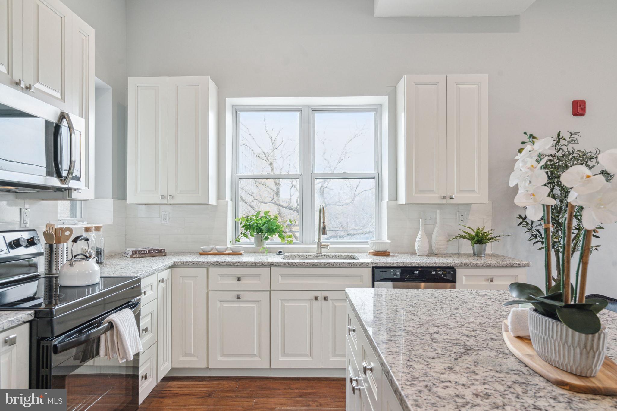 LUDLOW - Residential Income